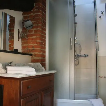 Old Farm Hotel apartamentowy