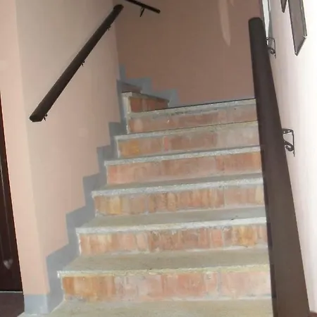 Old Farm Apartmanhotel 3*