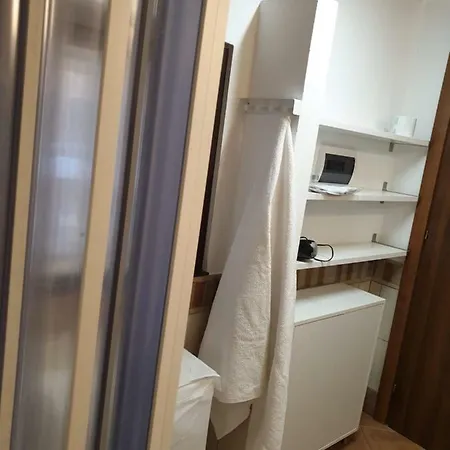 Old Farm Apartmanhotel 3*