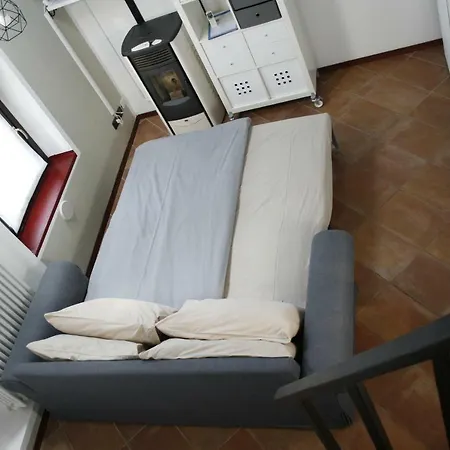 Old Farm 3* Vaprio dʼAgogna