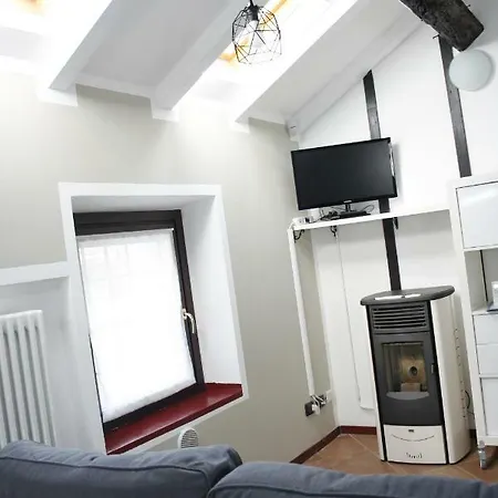 Hotel apartamentowy Old Farm 3*